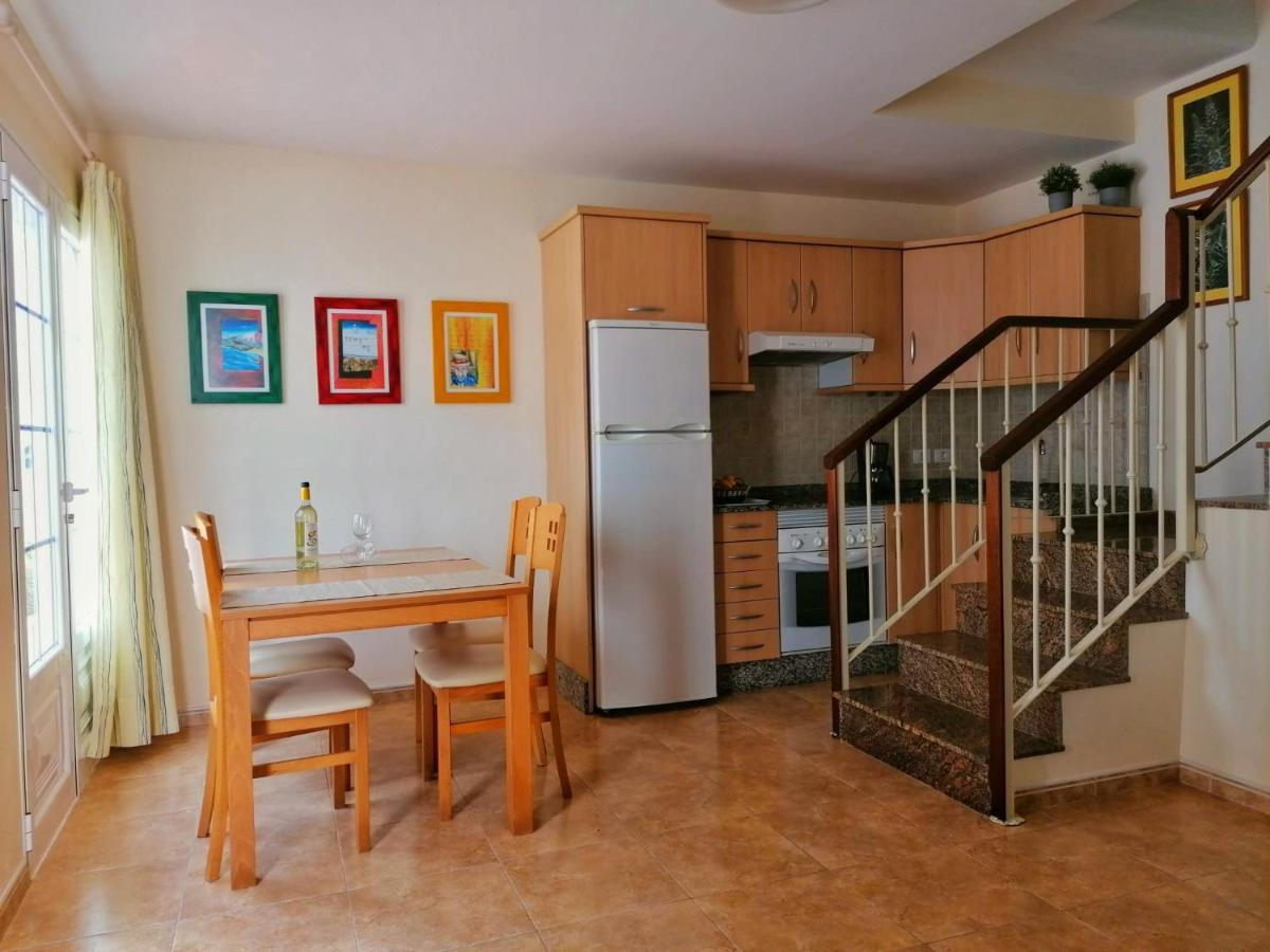 Apartamentos Brito Orzola Bagian luar foto