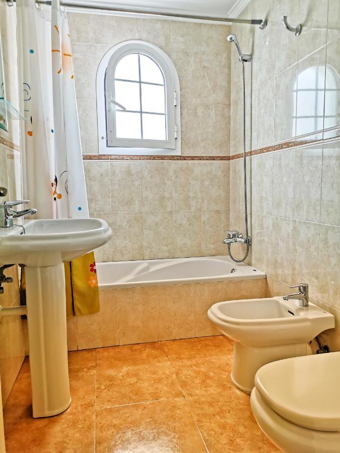 Apartamentos Brito Orzola Bagian luar foto